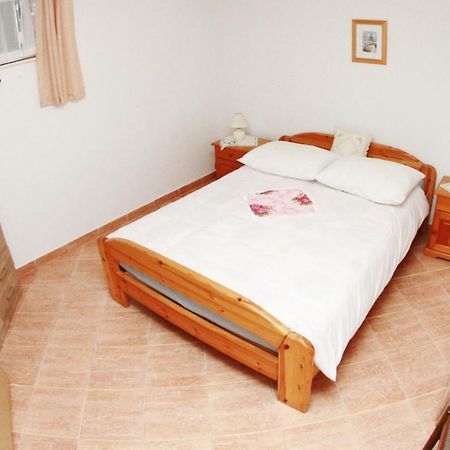 Ferienwohnung Raos Iva Trogir Exterior foto