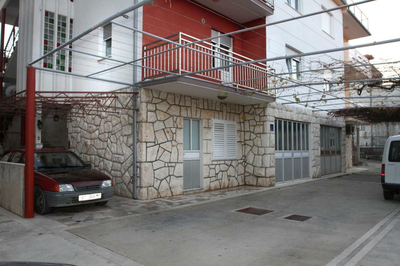 Ferienwohnung Raos Iva Trogir Exterior foto