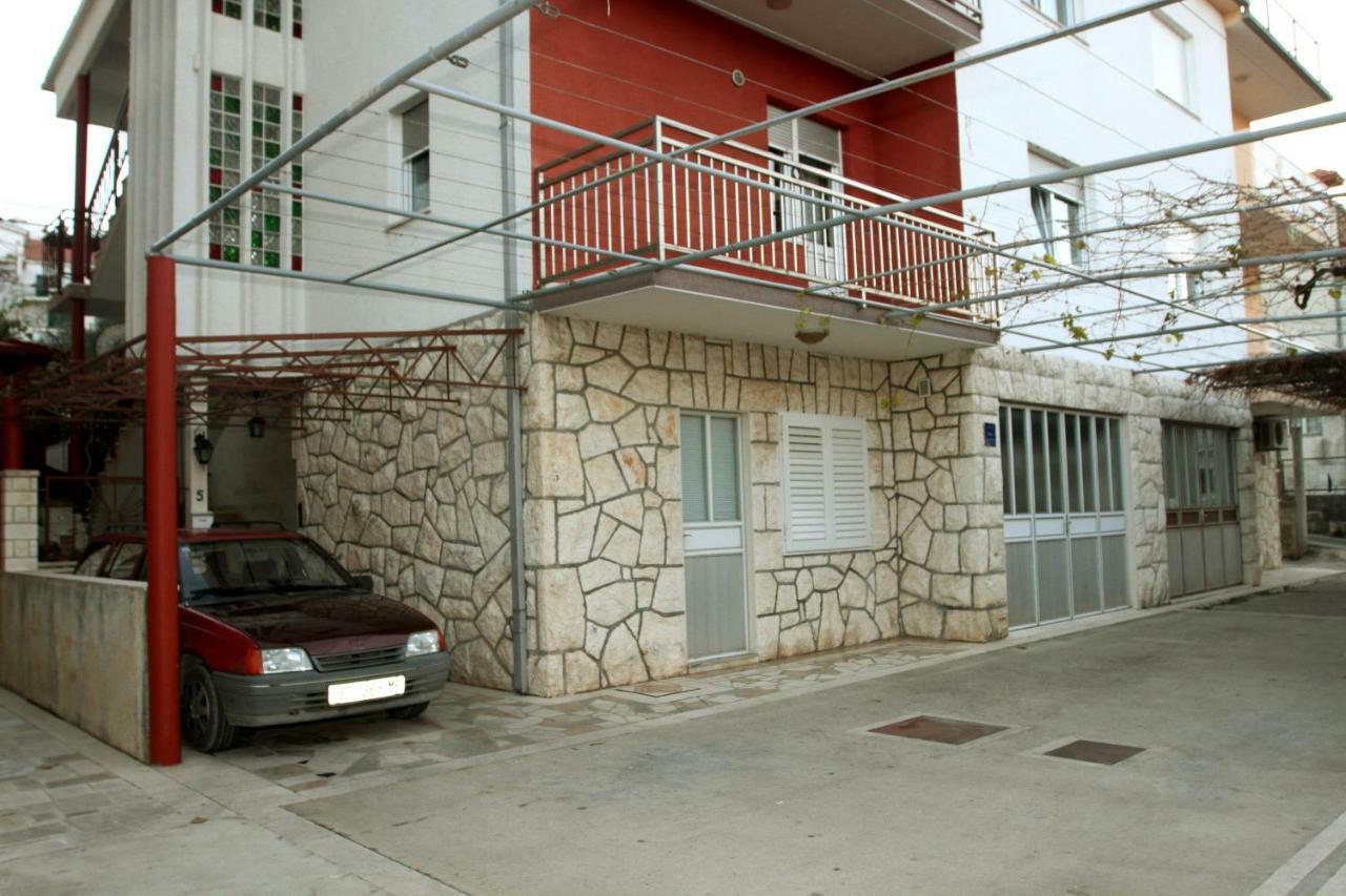 Ferienwohnung Raos Iva Trogir Exterior foto